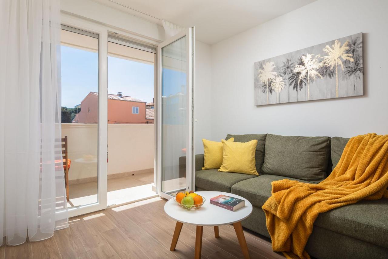 New & Modern Apartment Aa Split Luaran gambar