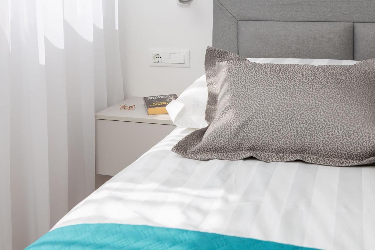 New & Modern Apartment Aa Split Luaran gambar